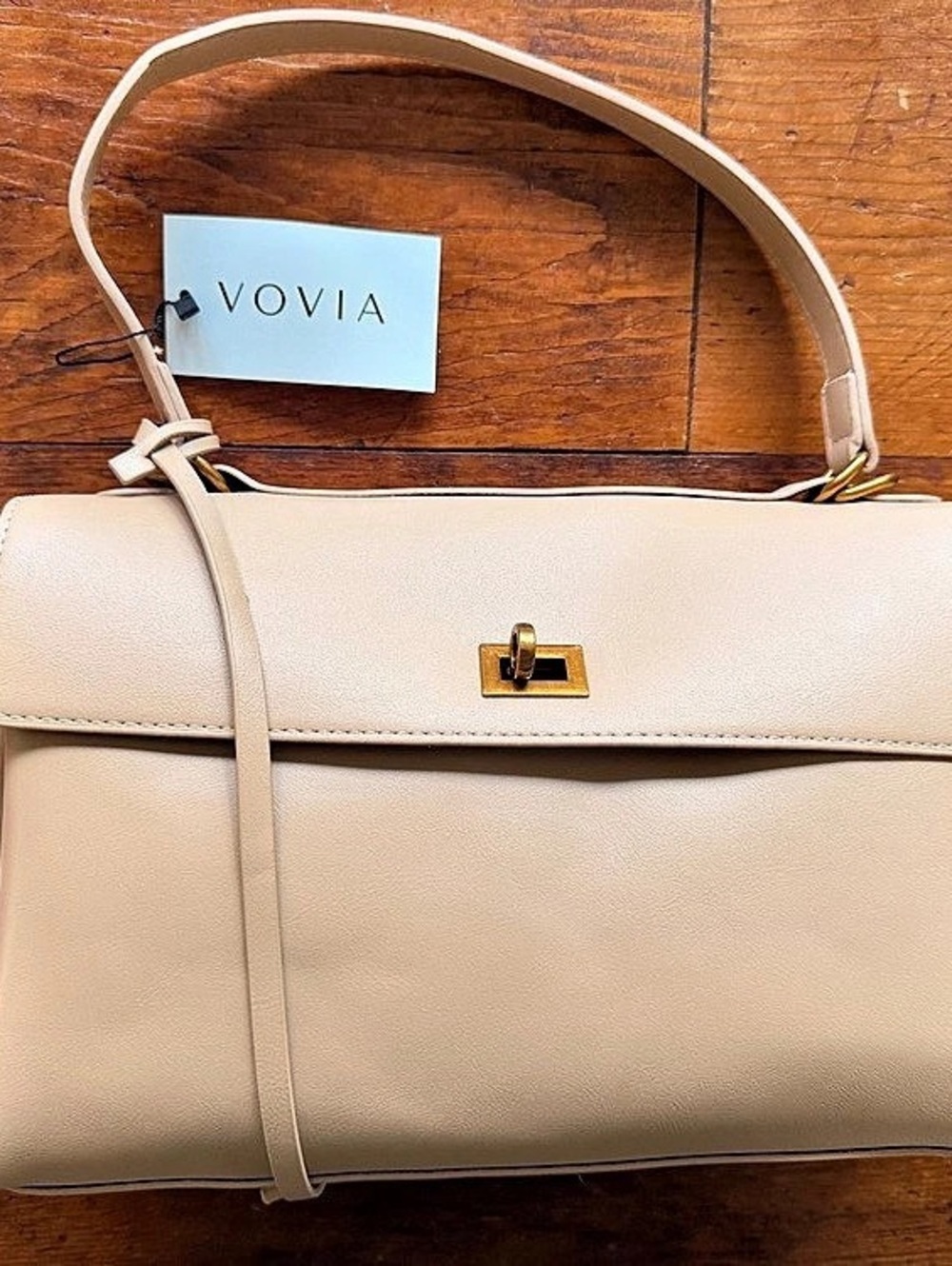 Vovia Ciara Vintage Structured Shoulder Bag in Beige